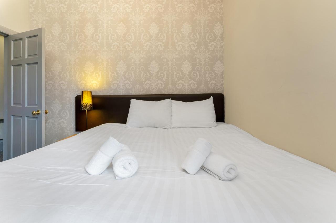 Unique 2 Bedroom Castle Suite Apartment - Near Edinburgh Castle & Royal Mile Exterior foto